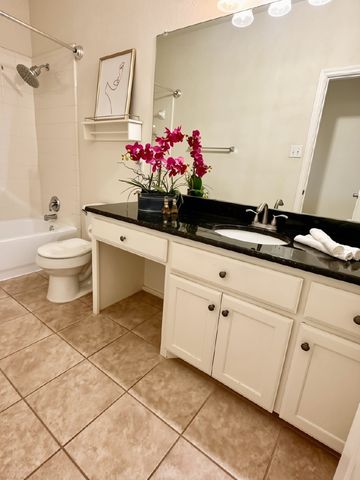 5429 Norris Drive, The Colony, TX 75056