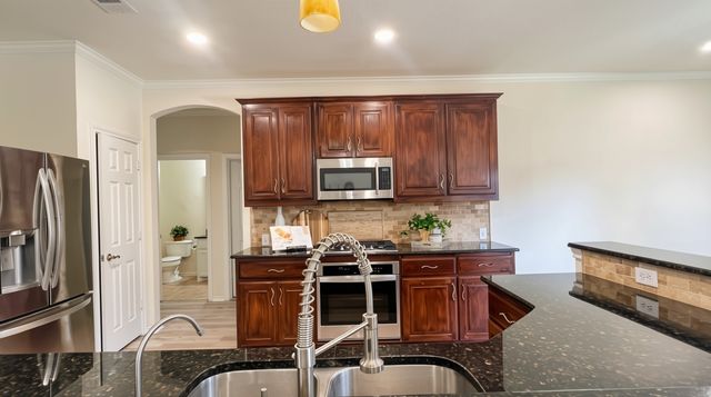 5429 Norris Drive, The Colony, TX 75056