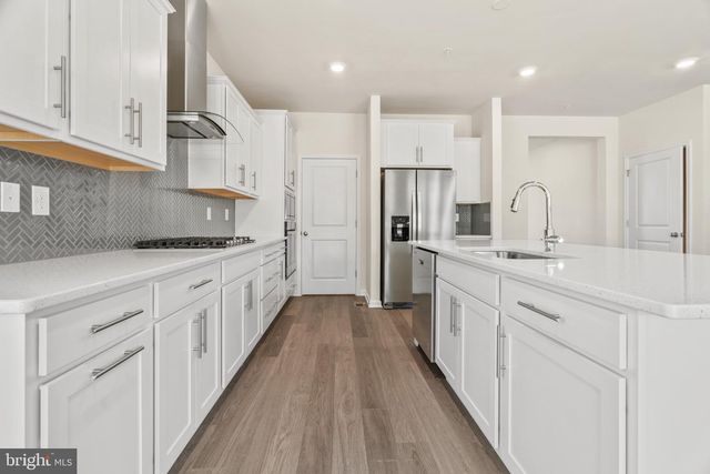 469 ENSEMBLE WAY, Frederick, MD 21701