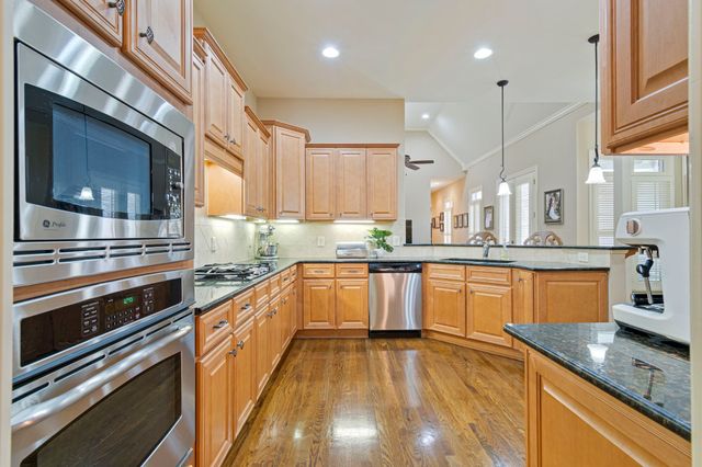3068 Americus Dr, Thompsons Station, TN 37179