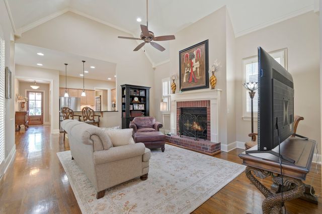 3068 Americus Dr, Thompsons Station, TN 37179