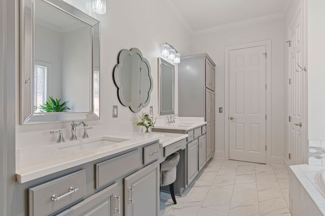 3068 Americus Dr, Thompsons Station, TN 37179