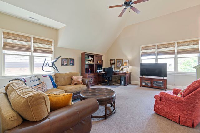 3068 Americus Dr, Thompsons Station, TN 37179
