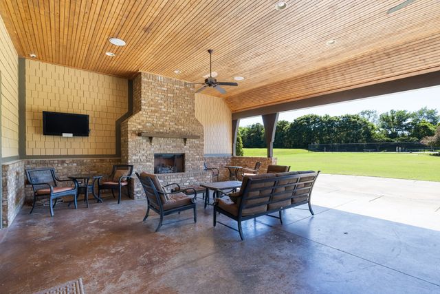 3068 Americus Dr, Thompsons Station, TN 37179