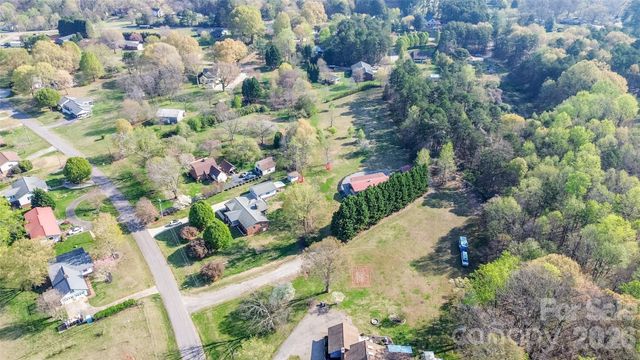 167 Southwood Drive, Statesville, NC 28677
