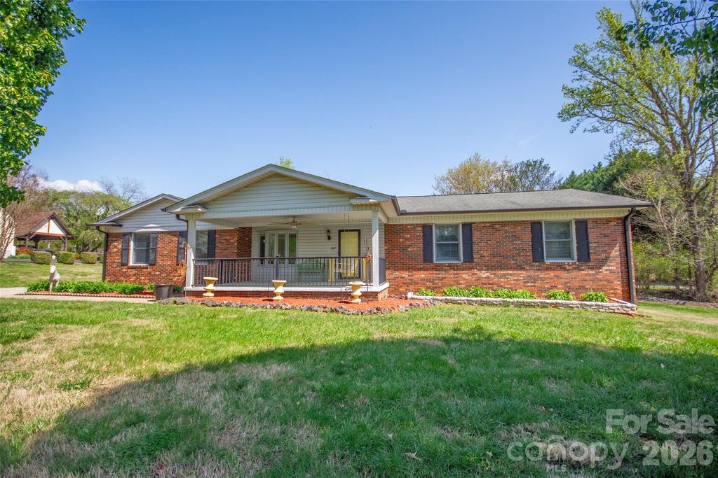 167 Southwood Drive, Statesville, NC 28677