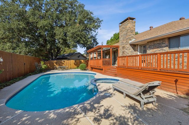 3120 Teakwood Drive, Bedford, TX 76021