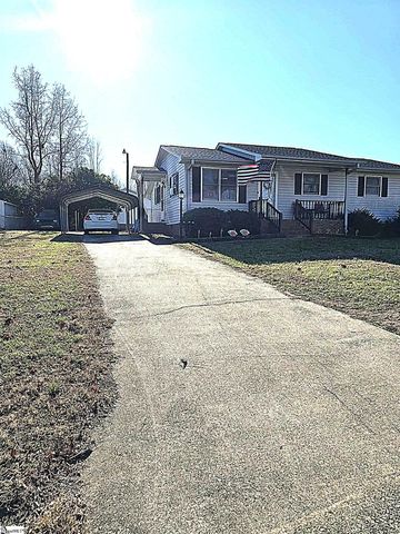 416 Pisgah Lane, Inman, SC 29349