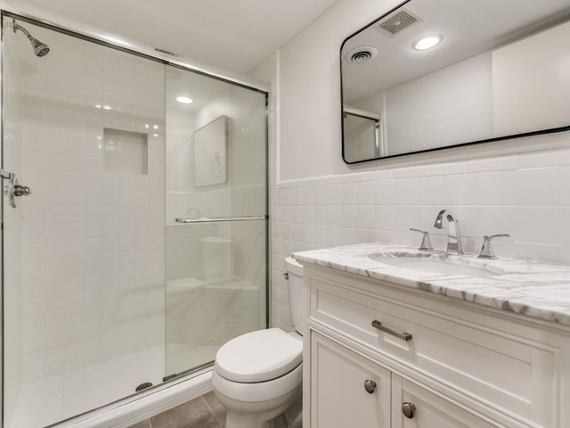 11110 Valleydale Drive D, Dallas, TX 75230