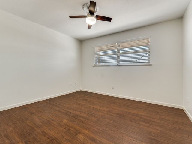 11110 Valleydale Drive D, Dallas, TX 75230