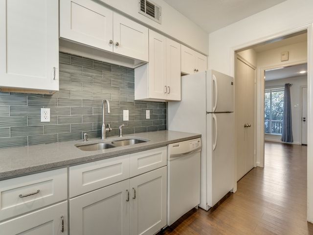 11110 Valleydale Drive D, Dallas, TX 75230