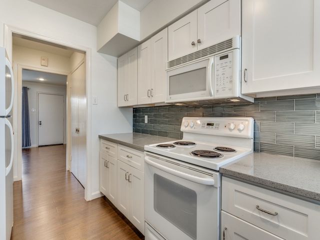 11110 Valleydale Drive D, Dallas, TX 75230