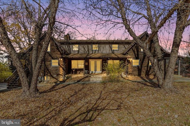 1402 HOFFMASTER RD, Knoxville, MD 21758