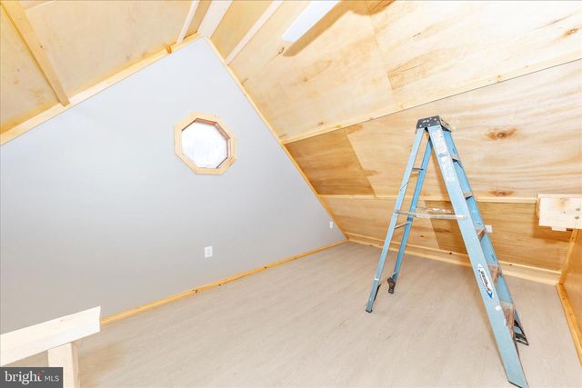 1402 HOFFMASTER RD, Knoxville, MD 21758