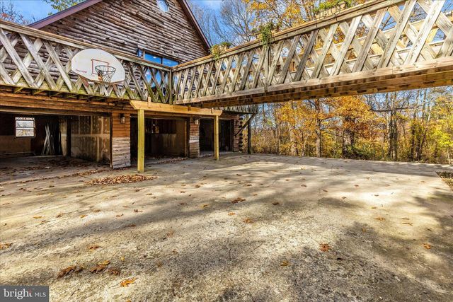 1402 HOFFMASTER RD, Knoxville, MD 21758