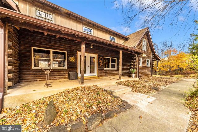 1402 HOFFMASTER RD, Knoxville, MD 21758