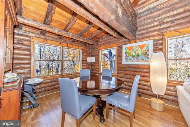 1402 HOFFMASTER RD, Knoxville, MD 21758