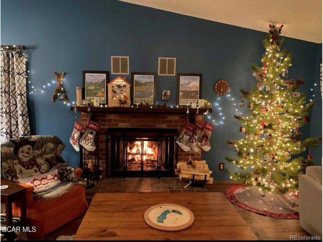 906 Tallaqua Drive, Grand Lake, CO 80447