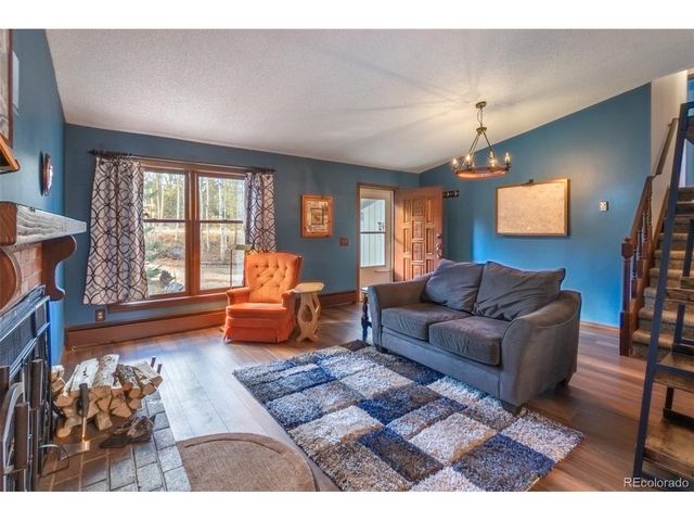 906 Tallaqua Drive, Grand Lake, CO 80447