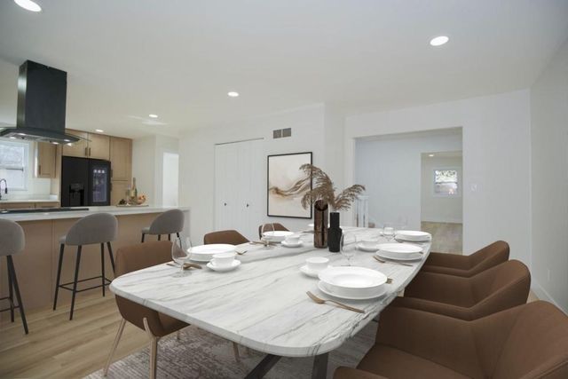 2729 Stratford Road, Lawrence, KS 66049