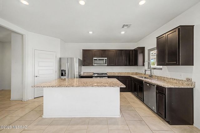 10130 N Guayacan Trail, Marana, AZ 85653