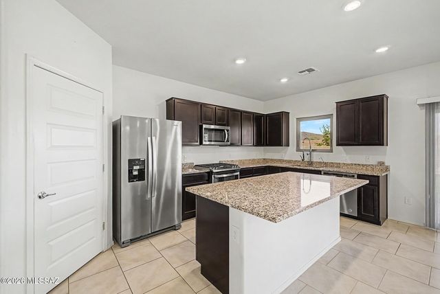 10130 N Guayacan Trail, Marana, AZ 85653