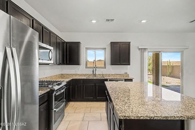 10130 N Guayacan Trail, Marana, AZ 85653
