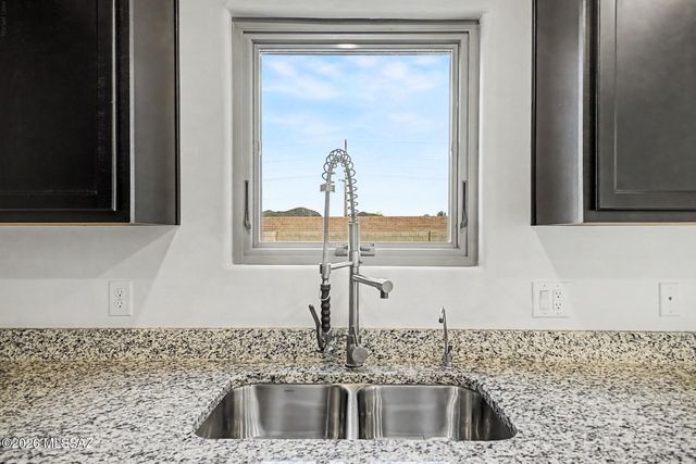 10130 N Guayacan Trail, Marana, AZ 85653