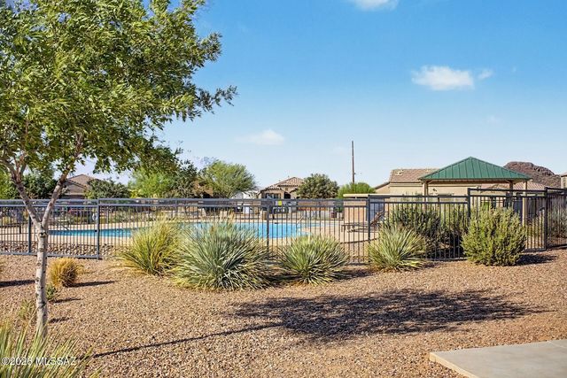 10130 N Guayacan Trail, Marana, AZ 85653