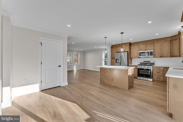 104 E CLEARVIEW AVE, Pine Hill, NJ 08021