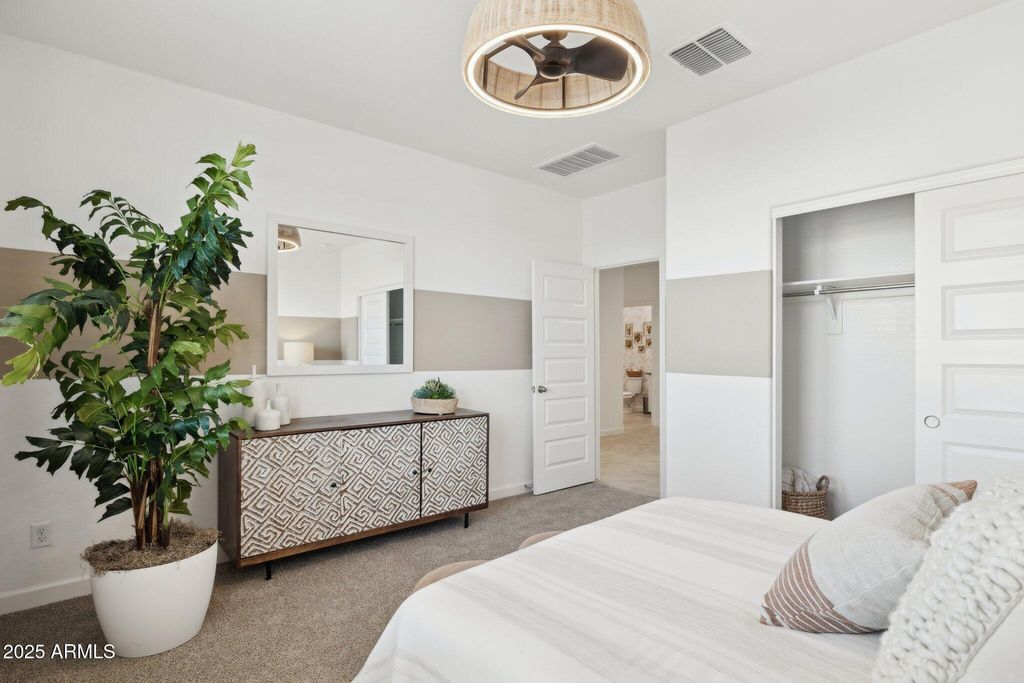 Image 18 of property listing at 8473 W GEHRIG Way, Florence, AZ 85132
