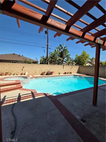 17924 Redwood Avenue, Bellflower, CA 90706