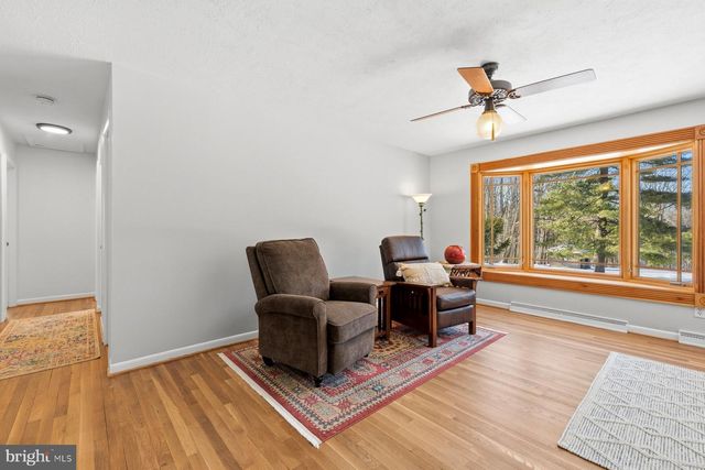 15200 BERRYVILLE RD, Germantown, MD 20874