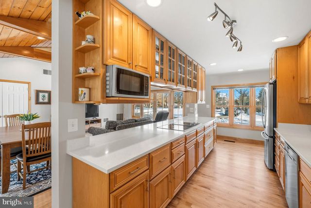 15200 BERRYVILLE RD, Germantown, MD 20874