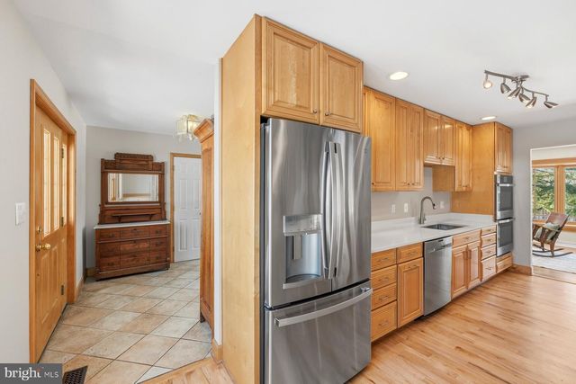 15200 BERRYVILLE RD, Germantown, MD 20874