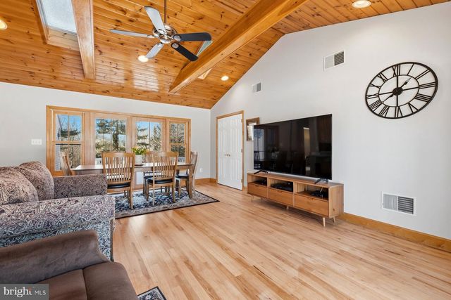 15200 BERRYVILLE RD, Germantown, MD 20874