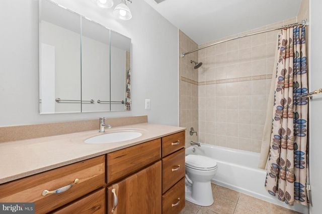 15200 BERRYVILLE RD, Germantown, MD 20874