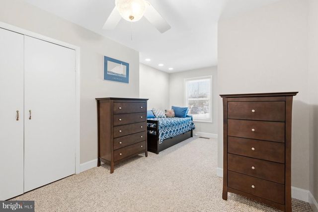 15200 BERRYVILLE RD, Germantown, MD 20874