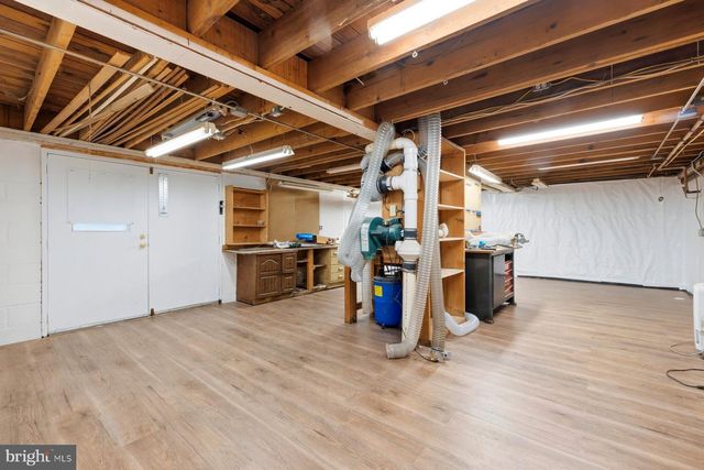 15200 BERRYVILLE RD, Germantown, MD 20874