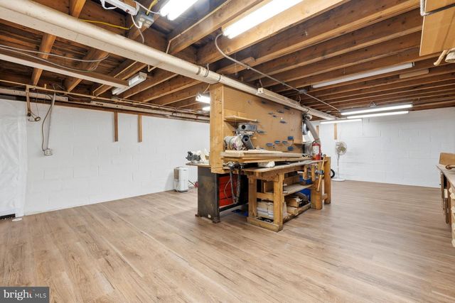 15200 BERRYVILLE RD, Germantown, MD 20874