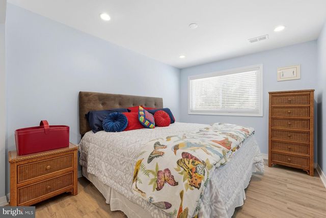 15200 BERRYVILLE RD, Germantown, MD 20874