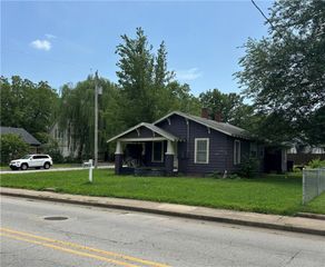 323 Caudle Avenue, Springdale, AR 72764