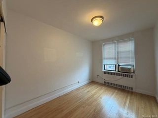 6771 Yellowstone Boulevard 7T, Forest Hills, NY 11375
