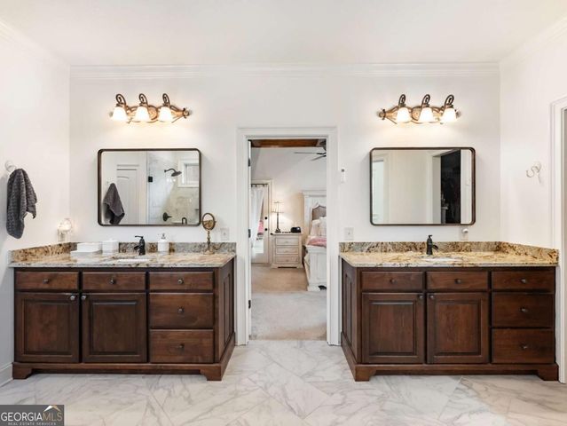 8629 Drake Drive, Lula, GA 30554