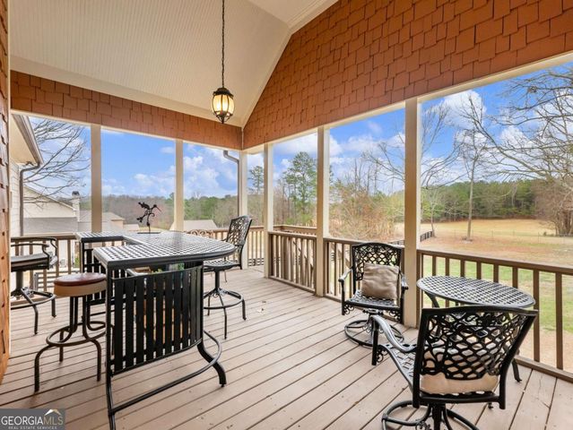 8629 Drake Drive, Lula, GA 30554