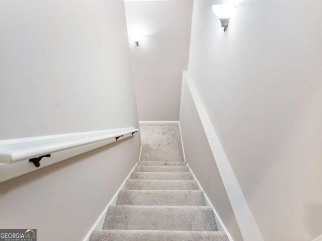 8629 Drake Drive, Lula, GA 30554