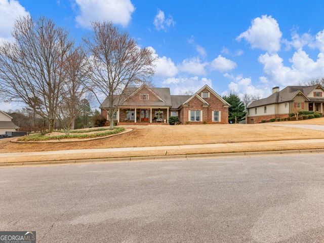 8629 Drake Drive, Lula, GA 30554