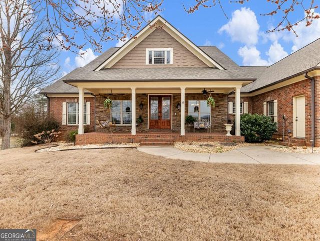 8629 Drake Drive, Lula, GA 30554