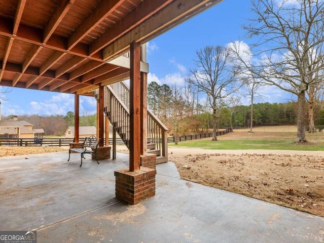 8629 Drake Drive, Lula, GA 30554