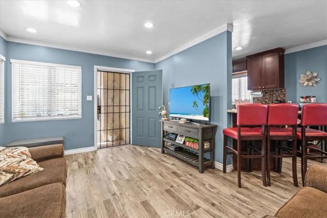 407 E Sunset, Long Beach, CA 90805